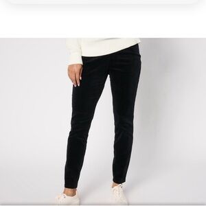 Belle by Kim Gravel Black Skinny Pants